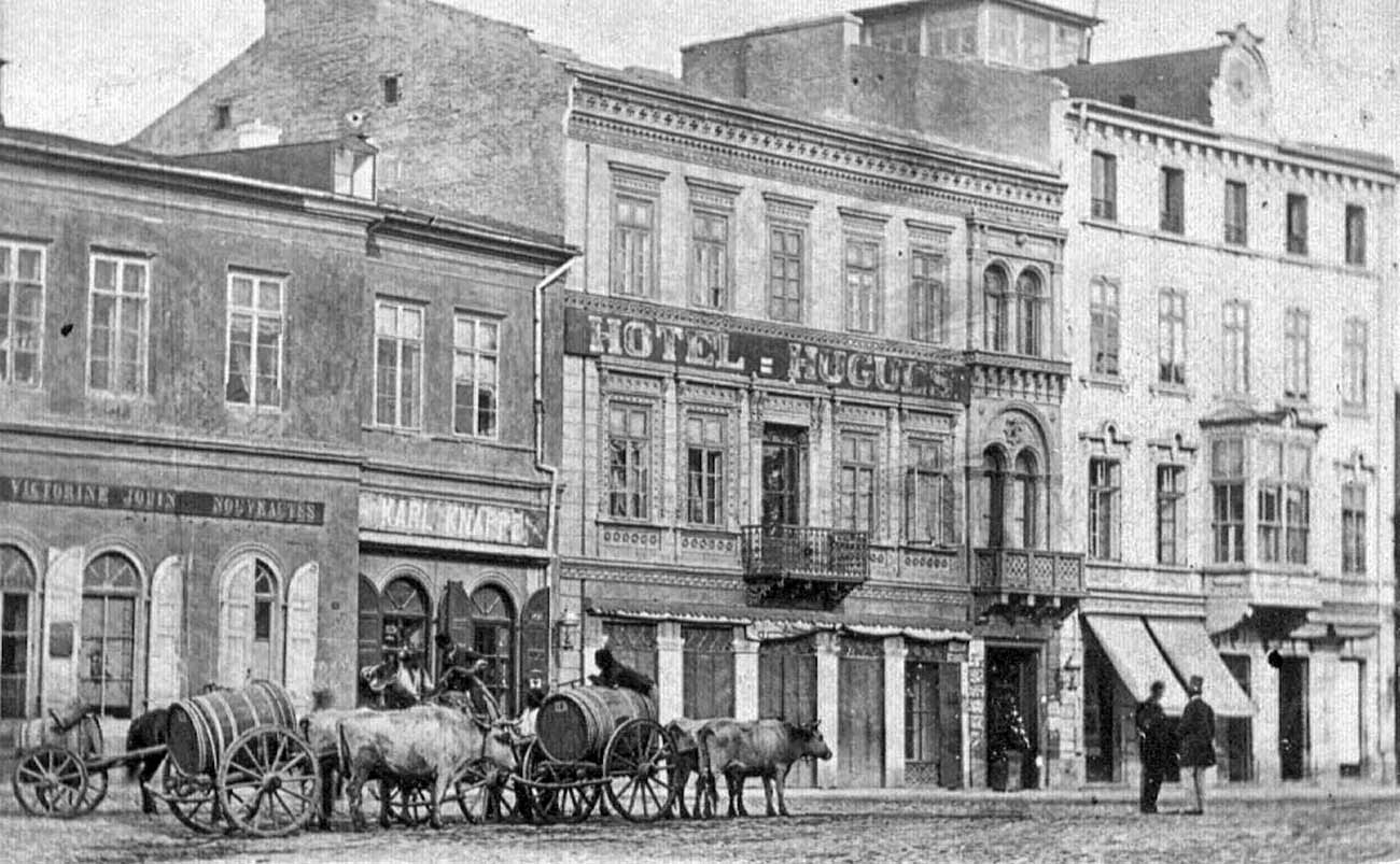 Podul Mogosoaiei - hotel Hugues si Casa Resch | foto: M.B. Baer - 1864