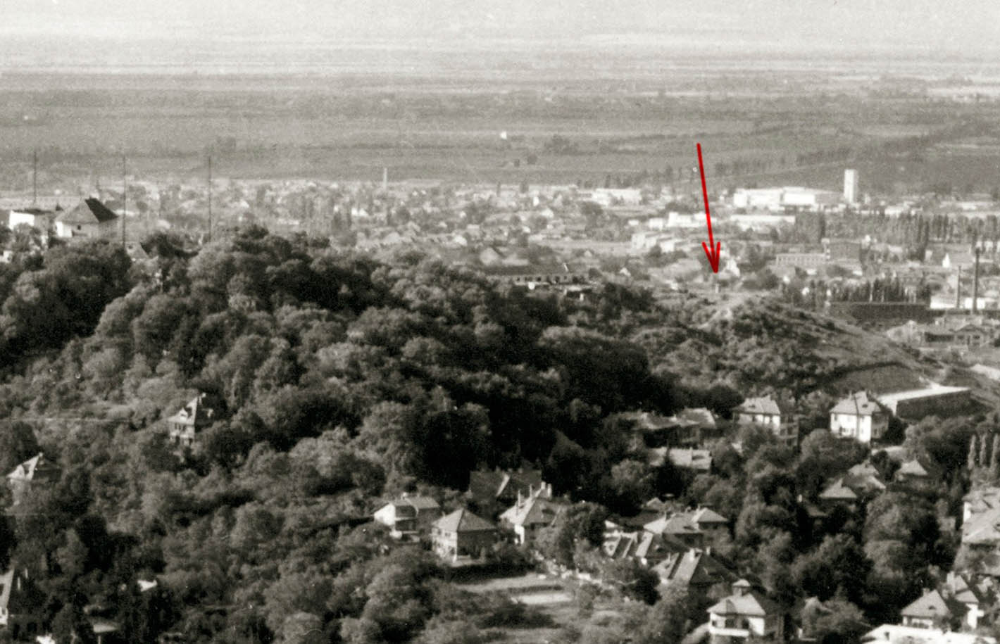 foto Brasov | detaliu - obeliscul meridianului