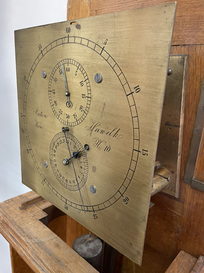 pendula Havelk no. 10 | Constantin Capitaneanu | Institutul astronomic al Academiei Romane